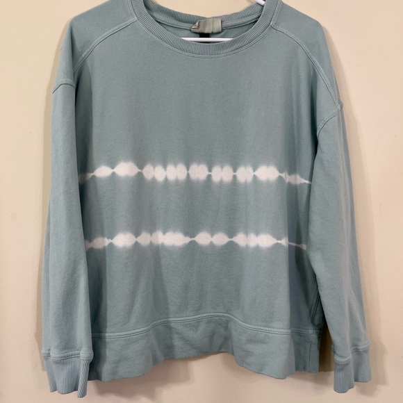 Universal Thread Blue White Tie Dye Crop Crew Neck Sweater - Picture 3 of 7